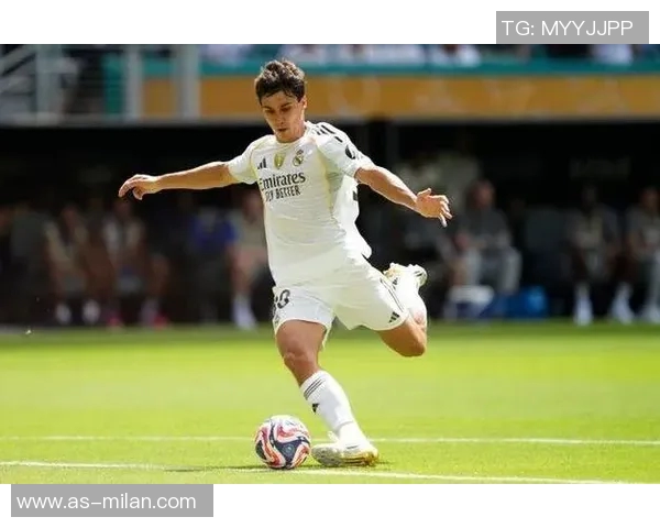 斯图加特对贡萨洛加西亚表现出兴趣但冬窗转会可能性不大 斯图加特对贡萨洛加西亚表现出兴趣但冬窗转会可能性不大